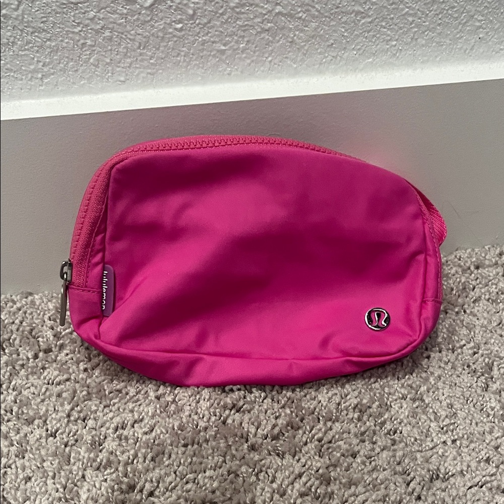 sonic pink lululemon belt bag